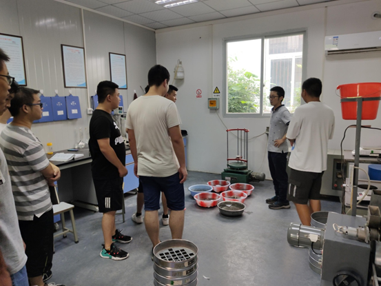 未来可期  期待绽放——四川金宝慱亚洲体育2020年新员工入职培训圆满结束
