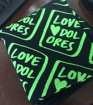 Love Dolores tote bag